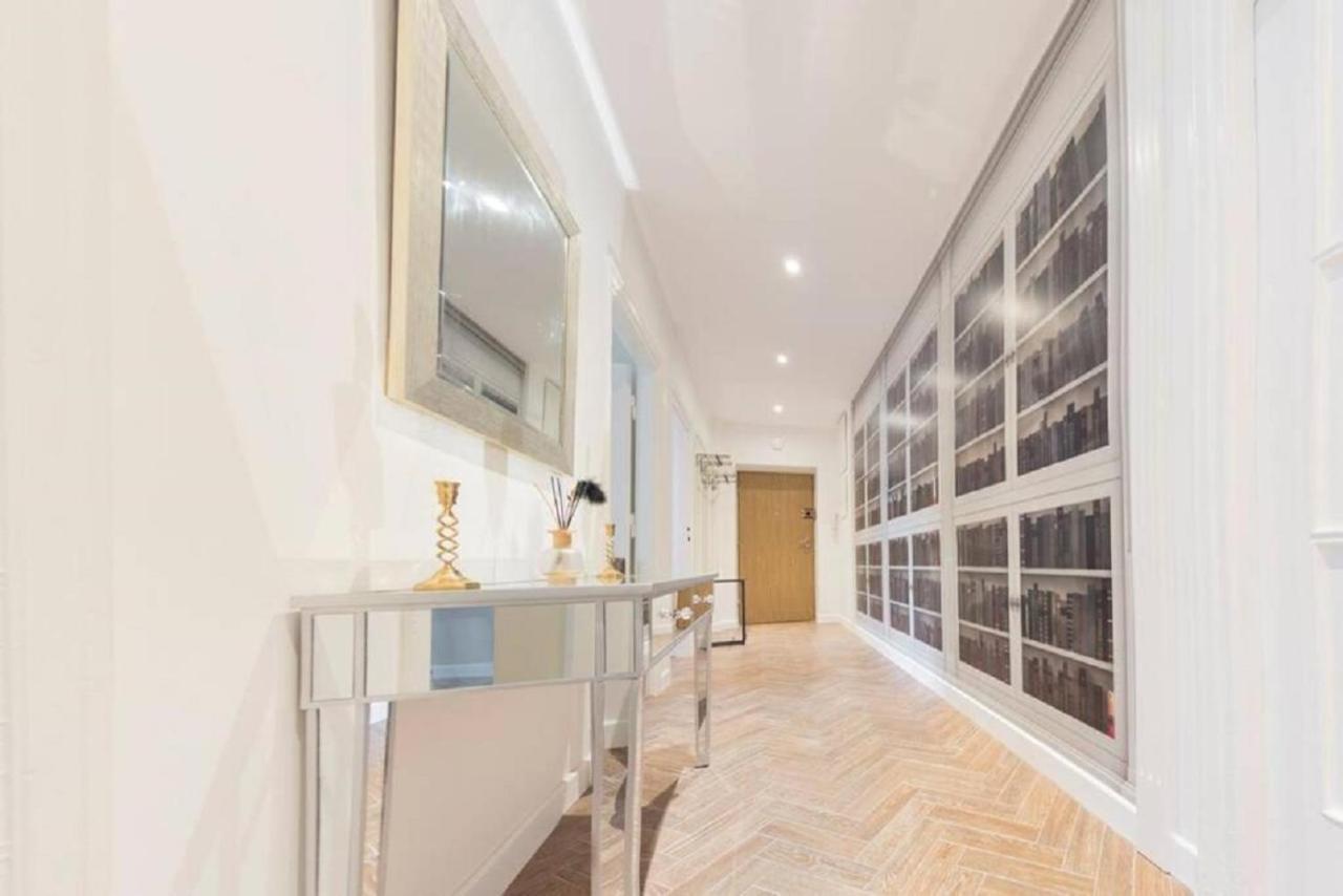 Super Luxury And Cozy- Golden Apartments- City Center 华沙 外观 照片